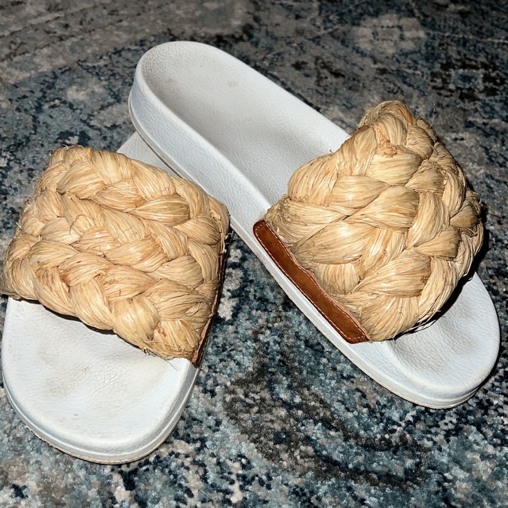 Robert Clergerie RAFFIA slides, Pre-Loved (39)